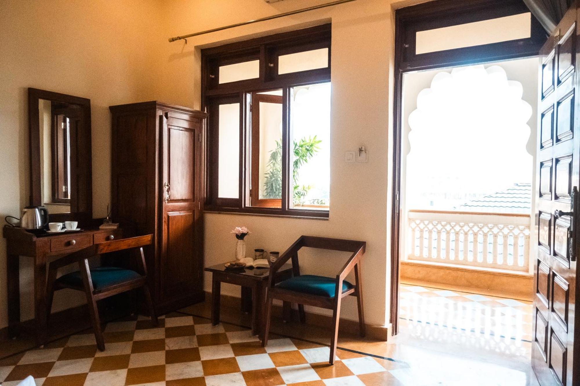 Banana Hostel Пушкар Экстерьер фото
