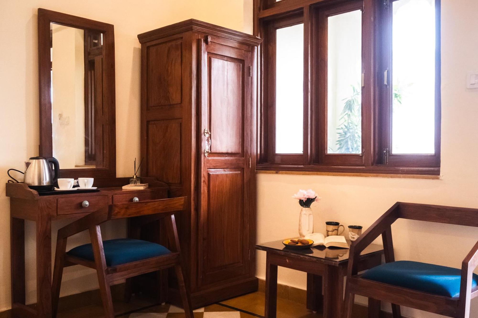 Banana Hostel Пушкар Экстерьер фото